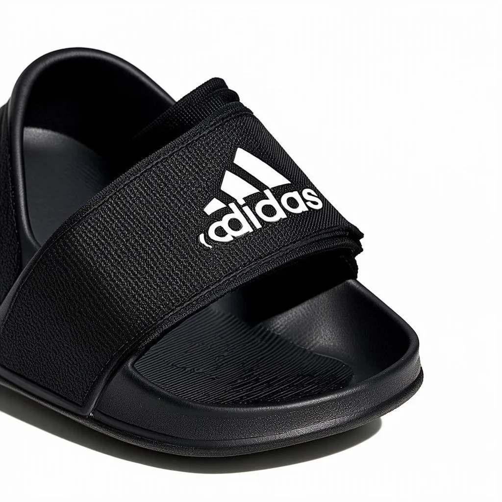 Dép thể thao Adidas Nam