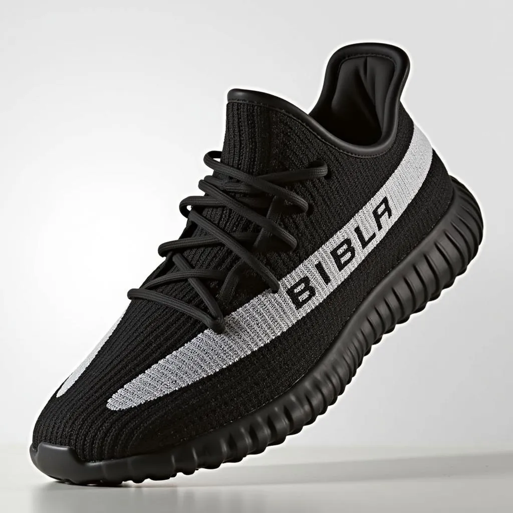 Giày Adidas Yeezy Boost 350 V2 Black White Nam